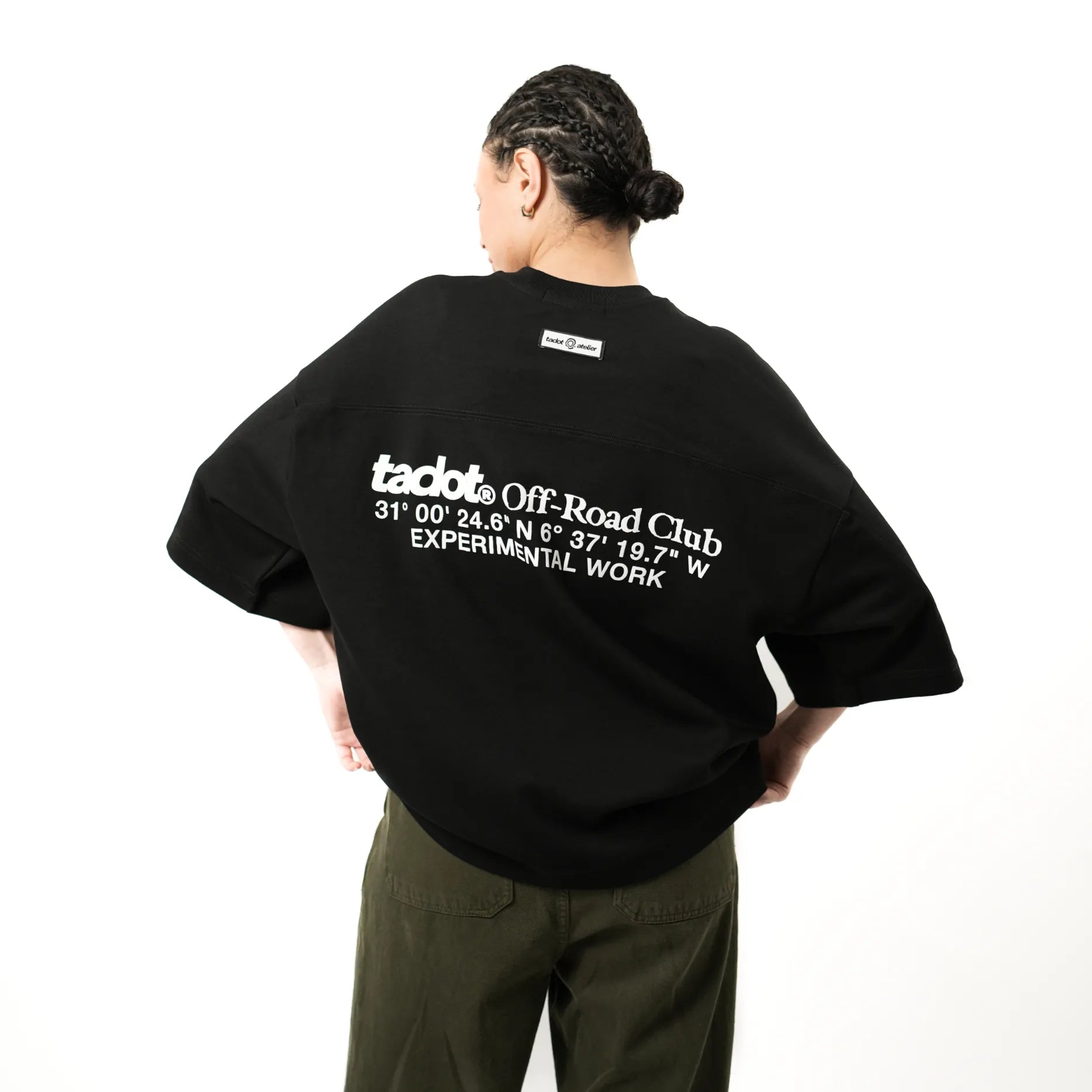 OFF-ROAD BOXY BLACK TEE