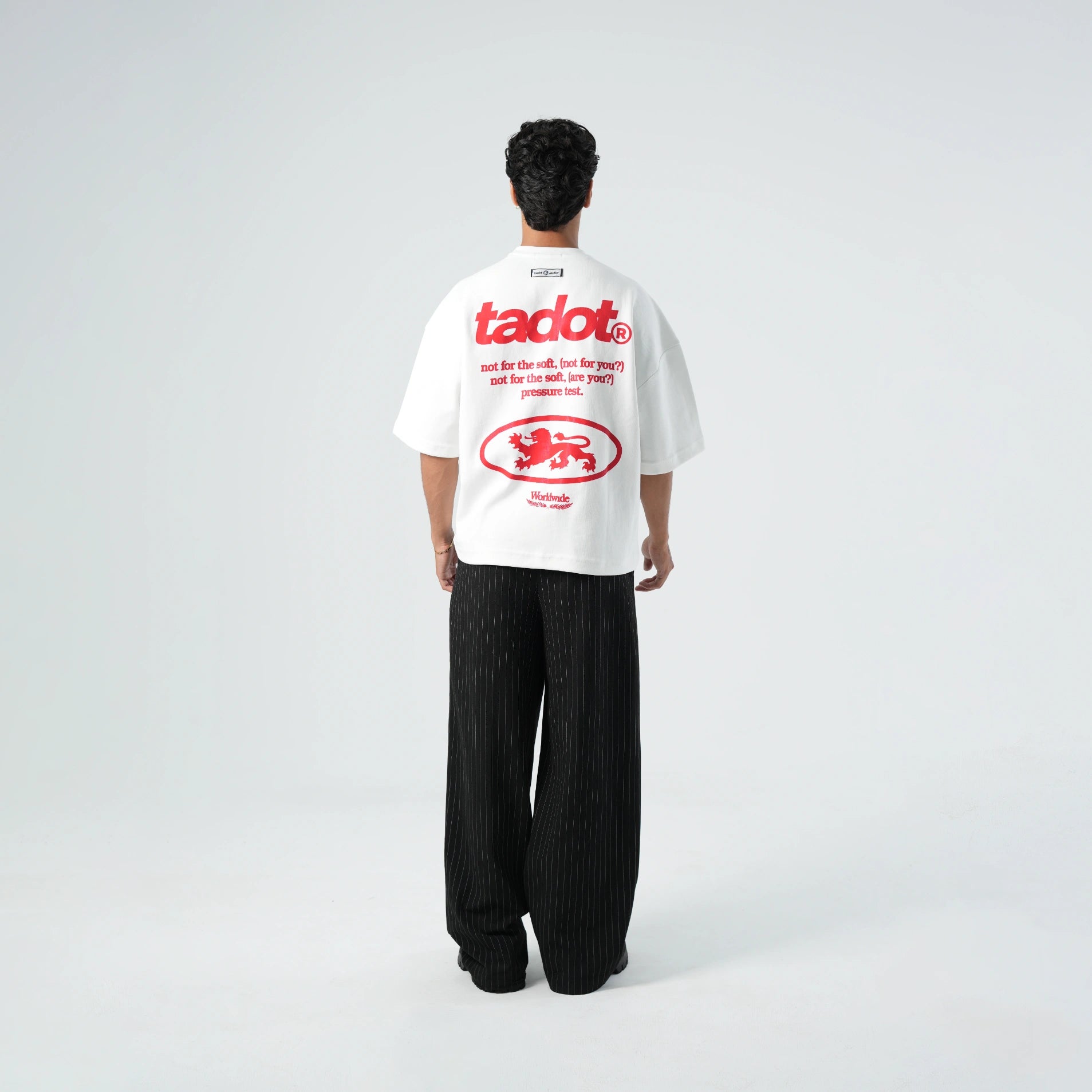 NFTS BOXY WHITE TEE
